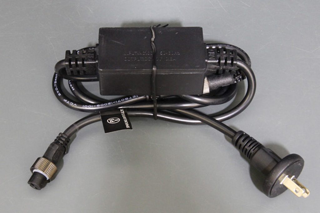 プロ仕様 / 常時点灯】LEDストリングライト【シルバー（クリア）コード