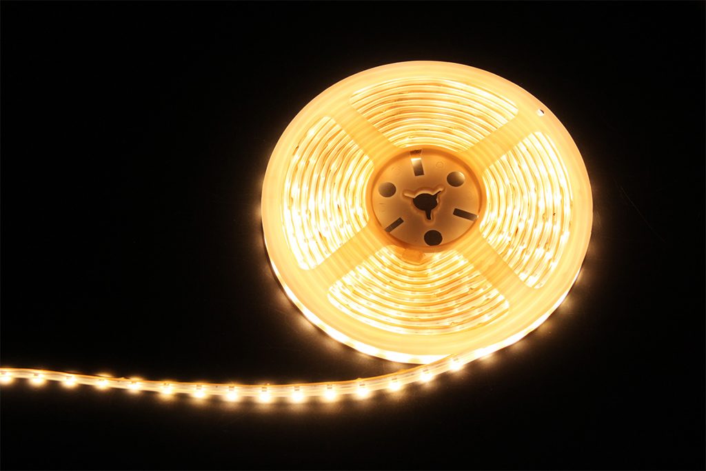 LEDテープライト 側面発光・防水型 SMD3014型 【白基盤 / 部品別売り】 電球色 | スパークリングライツストア